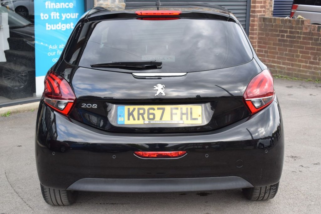 Used Peugeot 208 2017 for sale - 76406124: Photo 19