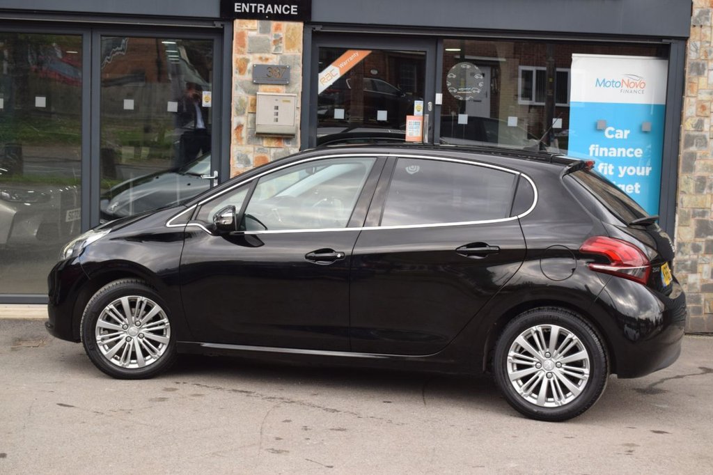 Used Peugeot 208 2017 for sale - 76406124: Photo 31