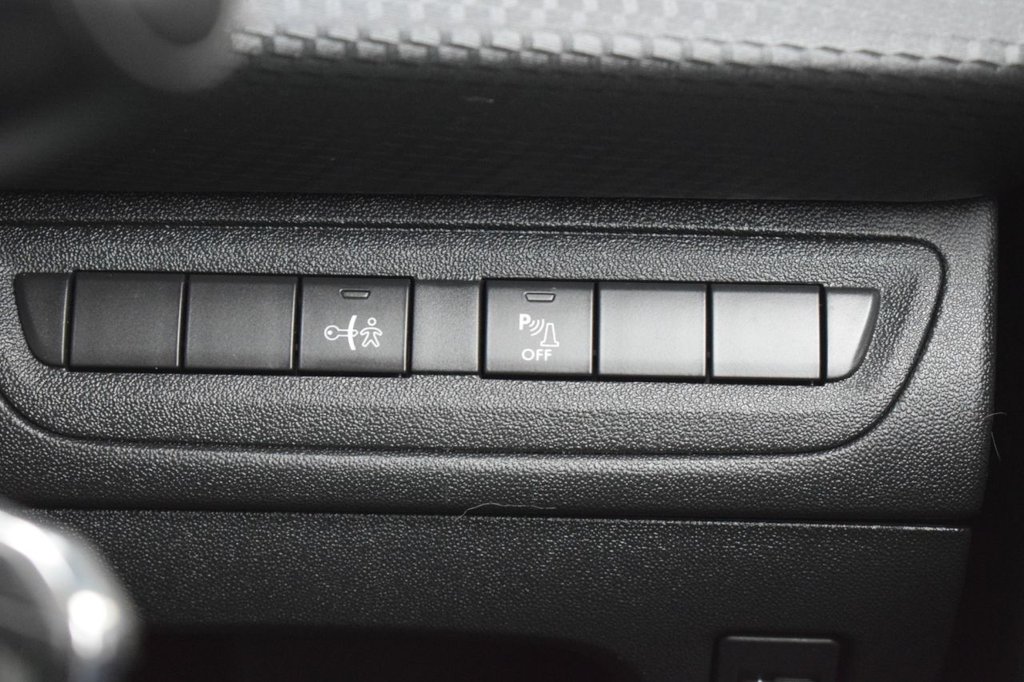 Used Peugeot 208 2017 for sale - 76406124: Photo 38