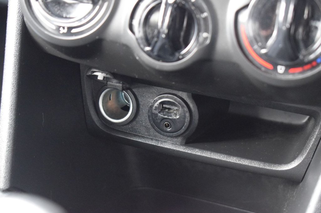 Used Peugeot 208 2017 for sale - 76406124: Photo 42