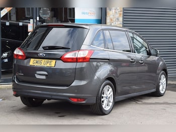 Used Ford Grand C-Max 2016 for sale - 76147557: Photo 4