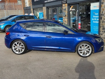 Used SEAT Leon 2018 for sale - 77891213: Photo