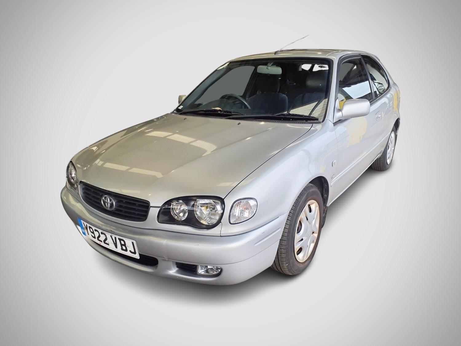 Used Toyota Corolla 2001 for sale - 77981923: Photo 2