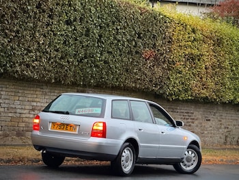 Used Audi A4 2001 for sale - 79552419: Photo