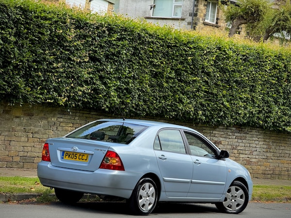 Used Toyota Corolla 2005 for sale - 71423721: Photo 2