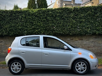 Used Toyota Yaris 2004 for sale - 75527310: Photo