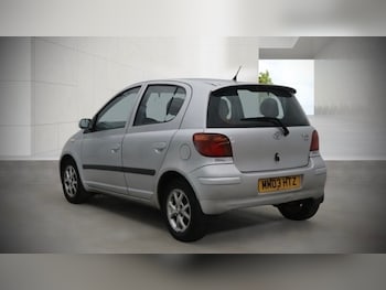 Used Toyota Yaris 2003 for sale - 79297885: Photo