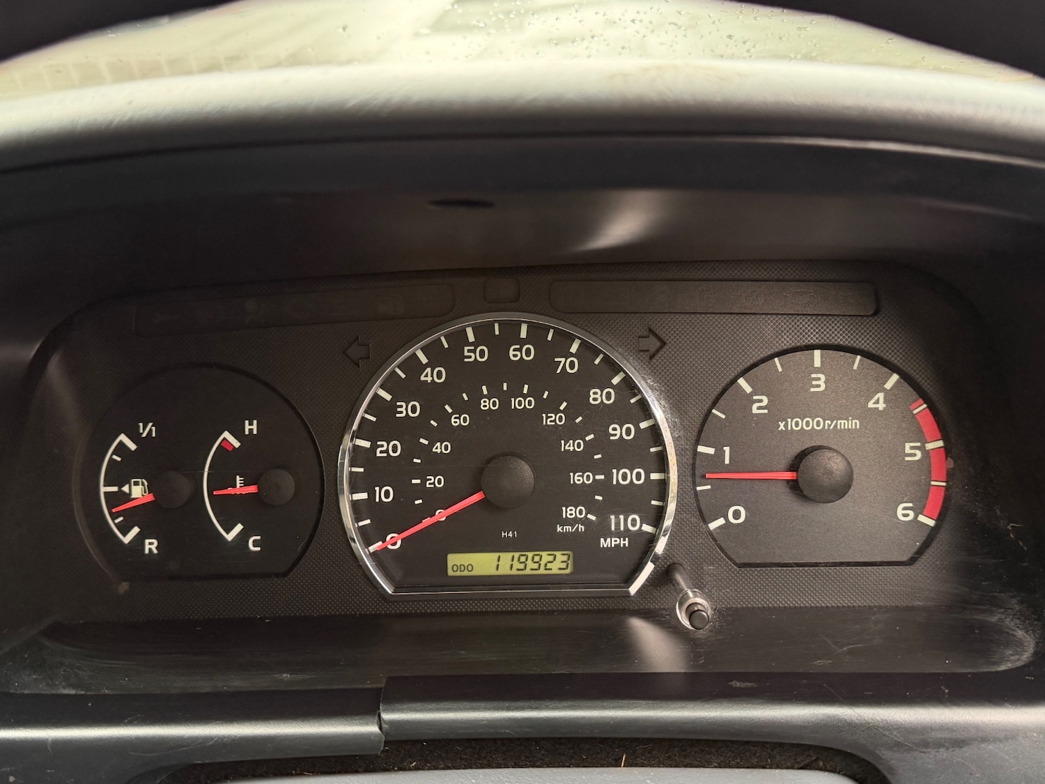 Used Toyota HiAce 2010 for sale - 77548679: Photo 17