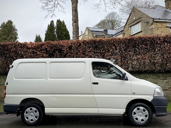 Used Toyota HiAce 2010 for sale - 77548679: Photo