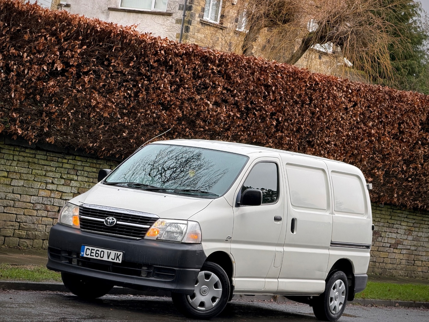 Used Toyota HiAce 2010 for sale - 77548679: Photo 6