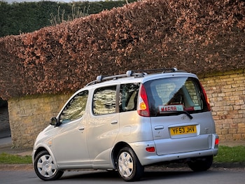 Used Toyota Yaris Verso 2003 for sale - 77918203: Photo