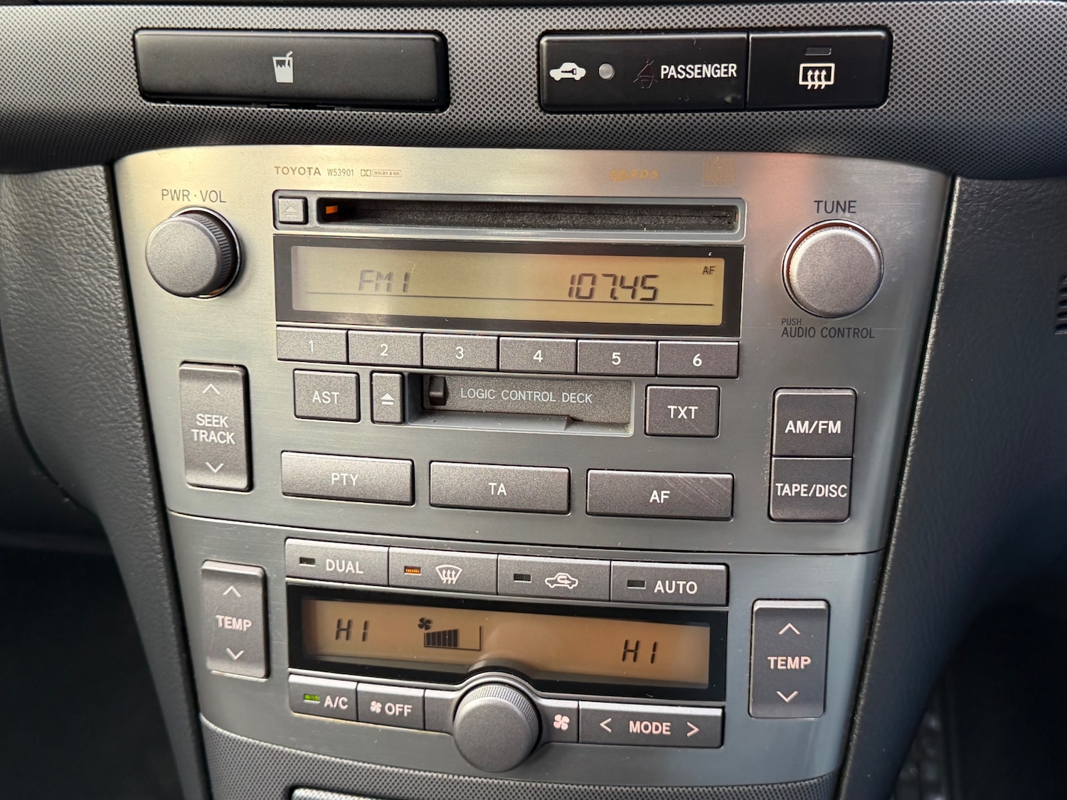 Used Toyota Avensis 2003 for sale - 77166226: Photo 20