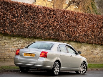 Used Toyota Avensis 2003 for sale - 77166226: Photo