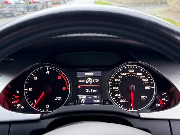 Used Audi A4 2011 for sale - 76324488: Photo 17