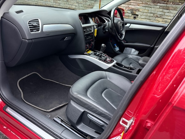 Used Audi A4 2011 for sale - 76324488: Photo 8