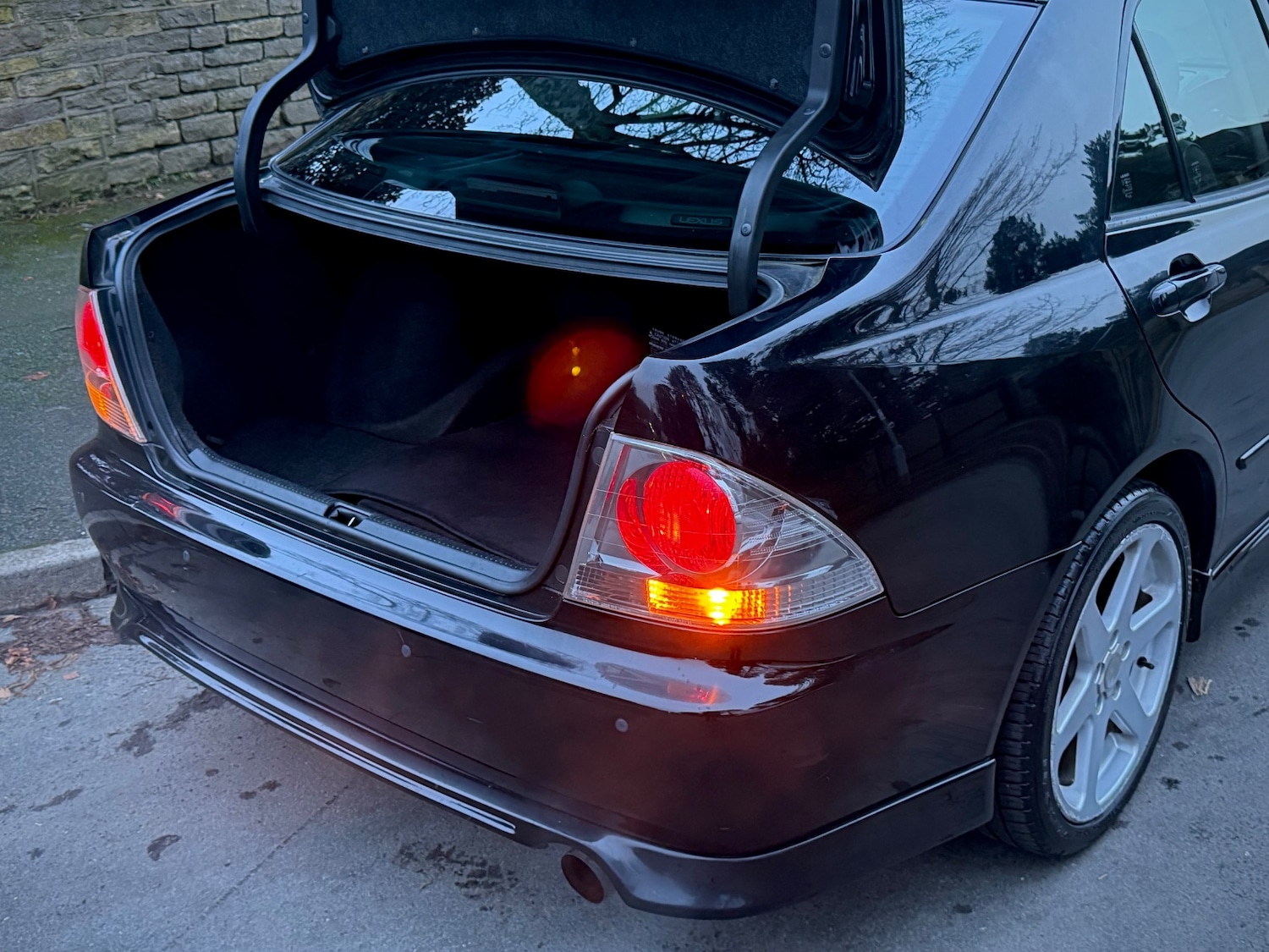 Used Lexus IS 2003 for sale - 77548668: Photo 13