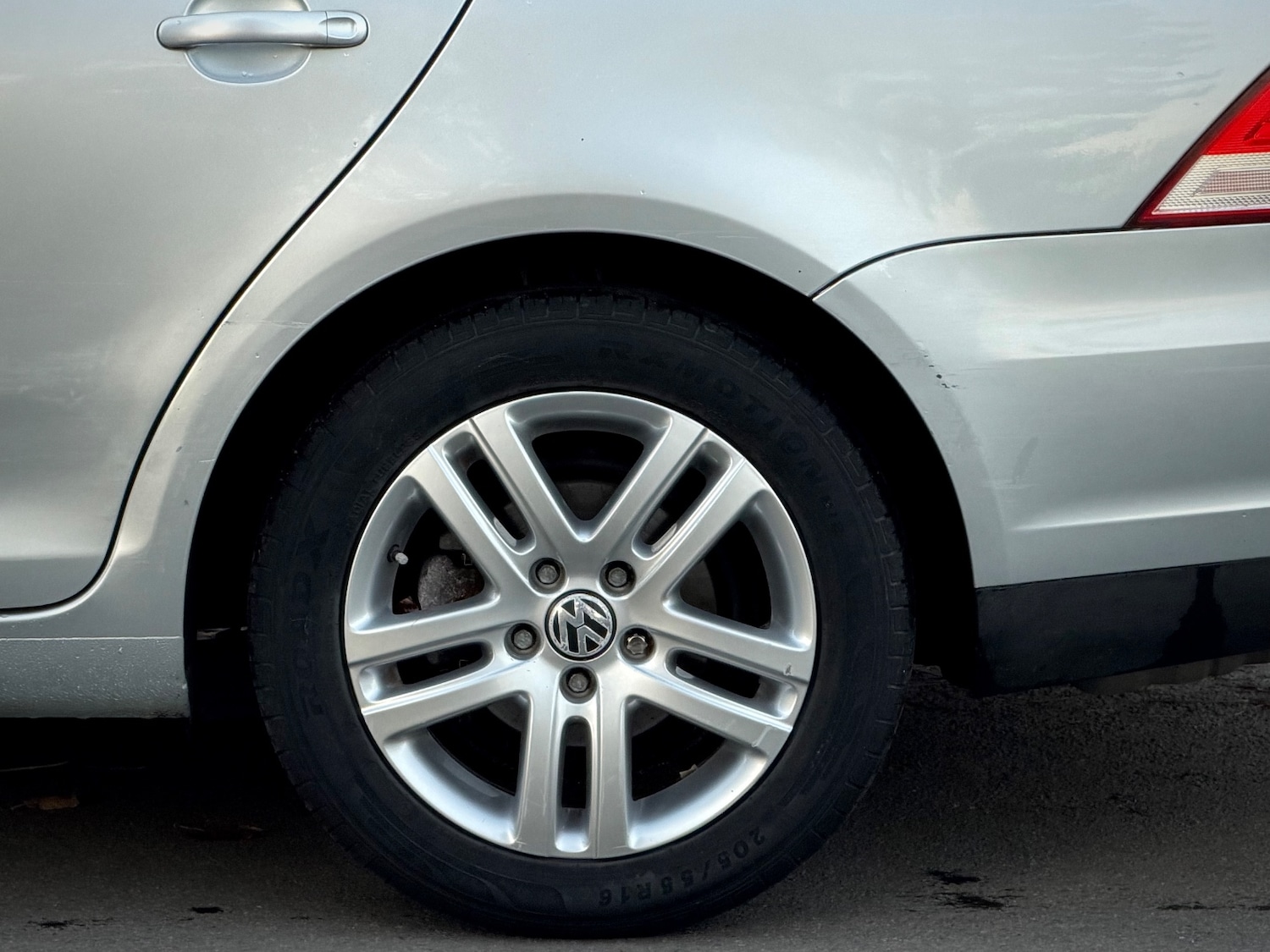 Used Volkswagen Golf 2009 for sale - 76519490: Photo 15