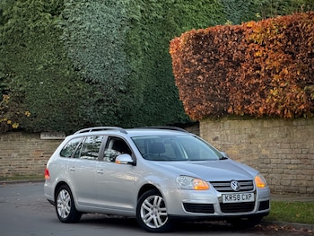 Used Volkswagen Golf 2009 for sale - 76519490: Photo