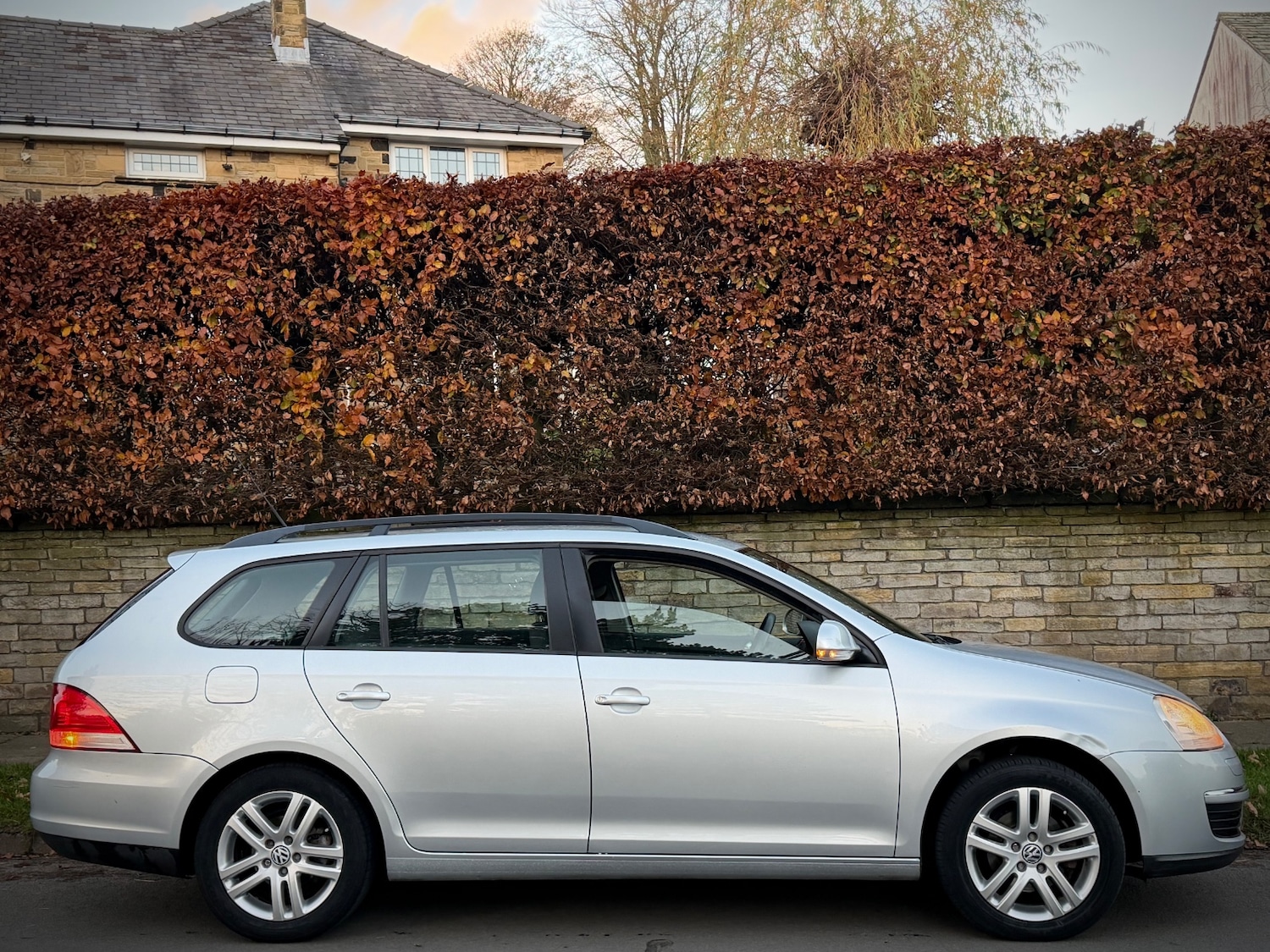 Used Volkswagen Golf 2009 for sale - 76519490: Photo 2