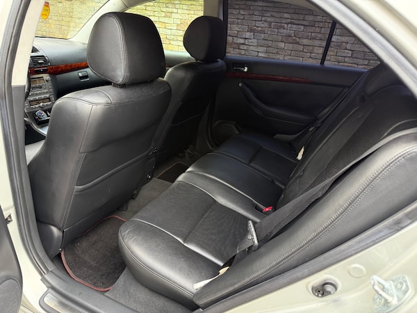 Used Toyota Avensis 2015 for sale - 73663748: Photo 9