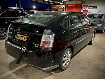 Used Toyota Prius undefined for sale - 78901675: Photo