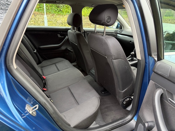 Used Audi A4 2004 for sale - 74427364: Photo 10