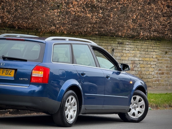 Used Audi A4 2004 for sale - 74427364: Photo 11