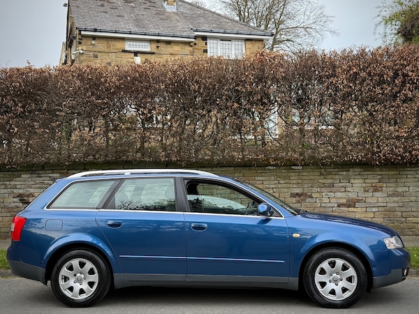 Used Audi A4 2004 for sale - 74427364: Photo 2