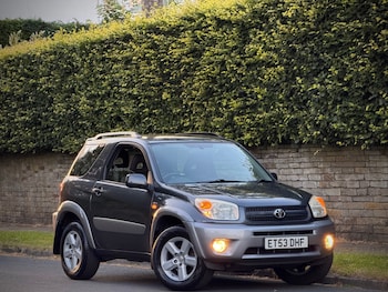 Used Toyota RAV4 2004 for sale - 78808010: Photo