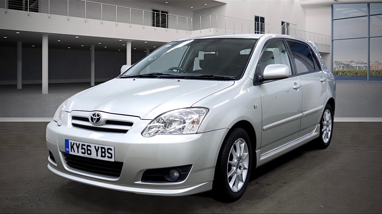 Used Toyota Corolla 2006 for sale - 77073410: Photo 2