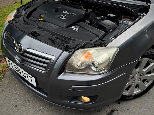 Used Toyota Avensis 2008 for sale - 75303209: Photo 15