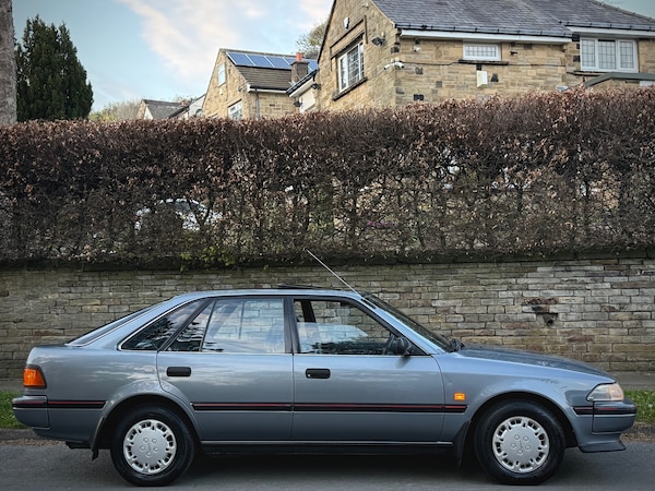 Used Toyota Carina II 1991 for sale - 74519597: Photo 2