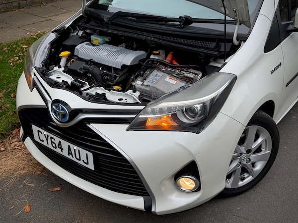 Used Toyota Yaris 2014 for sale - 76237496: Photo 14