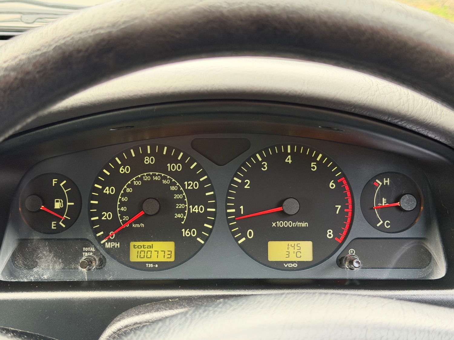 Used Toyota Avensis 2000 for sale - 77062073: Photo 17