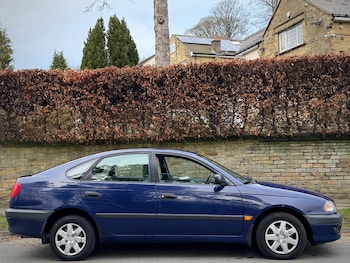 Used Toyota Avensis 2000 for sale - 77062073: Photo