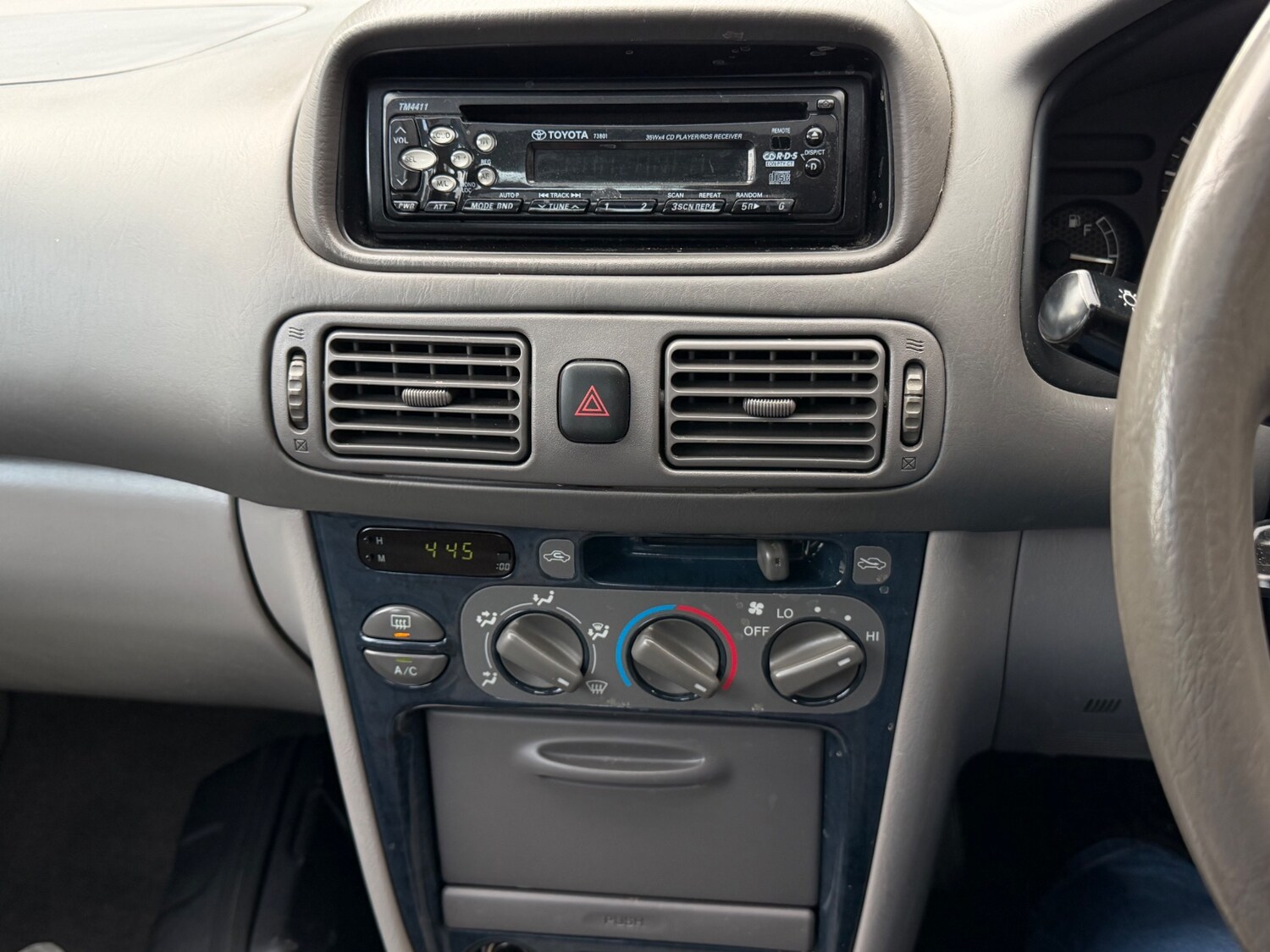 Used Toyota Corolla 1998 for sale - 77674966: Photo 16