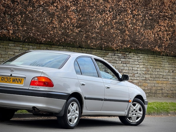 Used Toyota Avensis 1998 for sale - 74126757: Photo 12