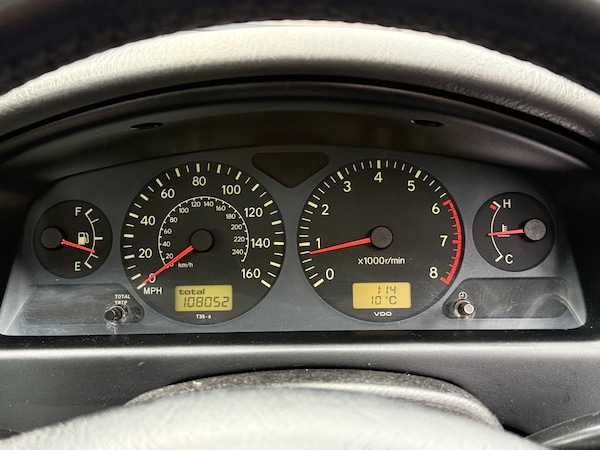 Used Toyota Avensis 1998 for sale - 74126757: Photo 17