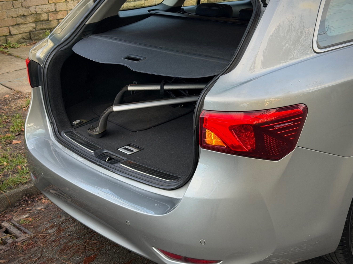 Used Toyota Avensis 2015 for sale - 76968622: Photo 12