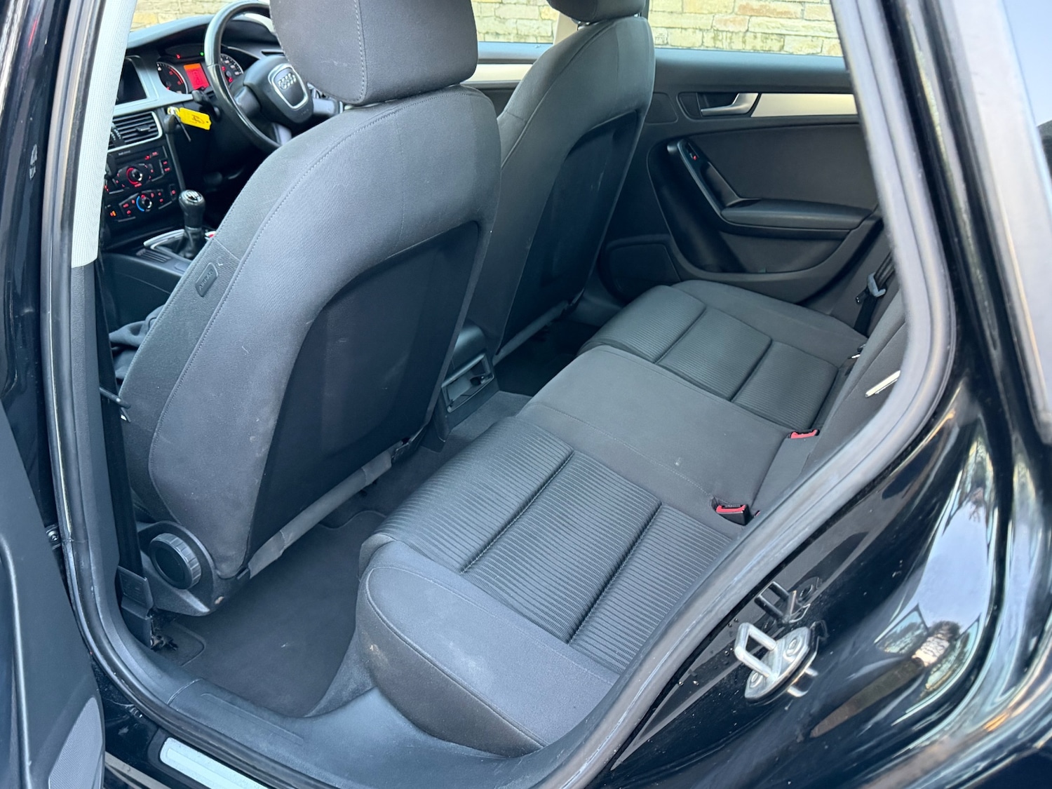 Used Audi A4 2009 for sale - 76567841: Photo 10