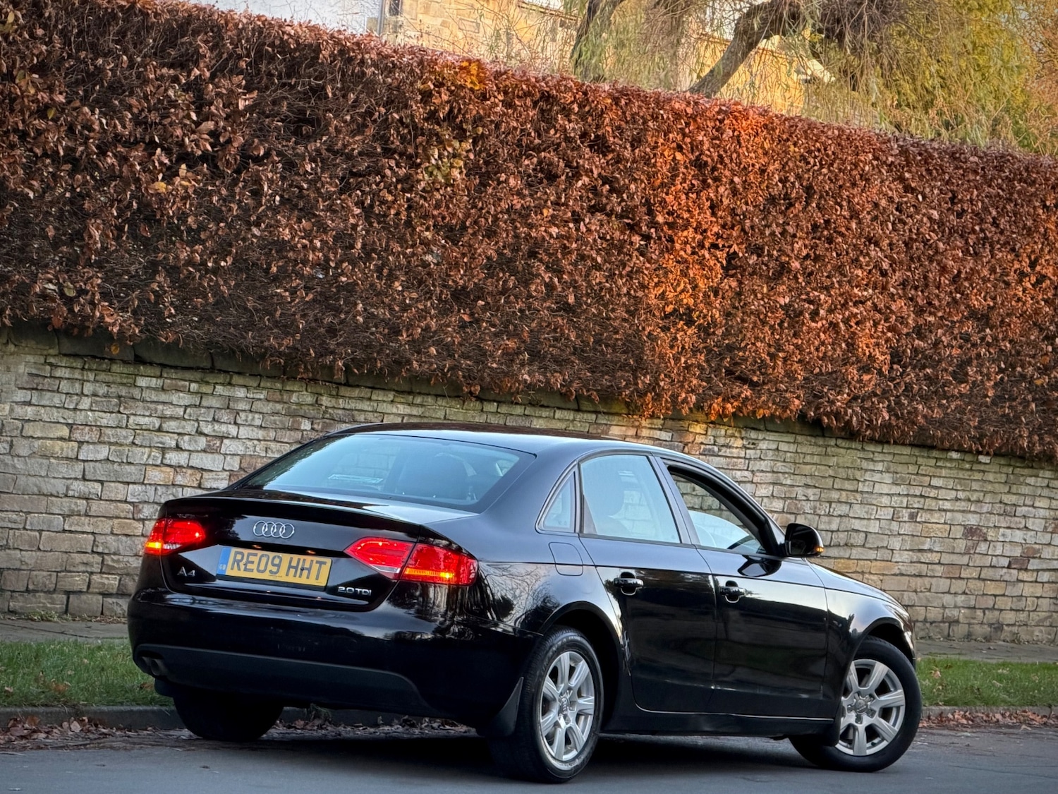 Used Audi A4 2009 for sale - 76567841: Photo 3
