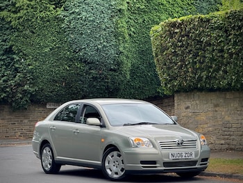 Toyota - Avensis