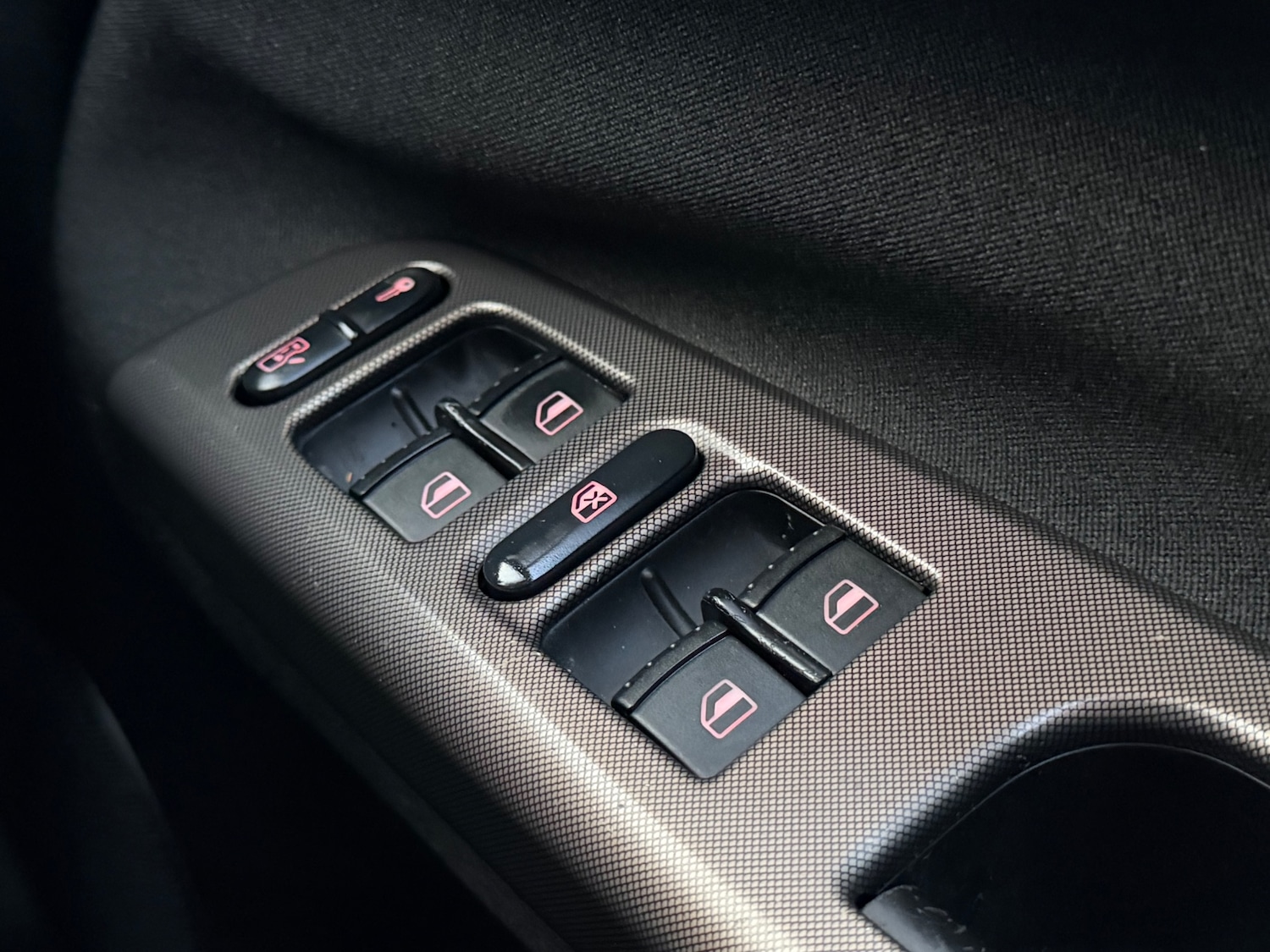 Used Volkswagen Passat 2003 for sale - 77766707: Photo 16