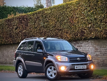 Toyota - RAV4