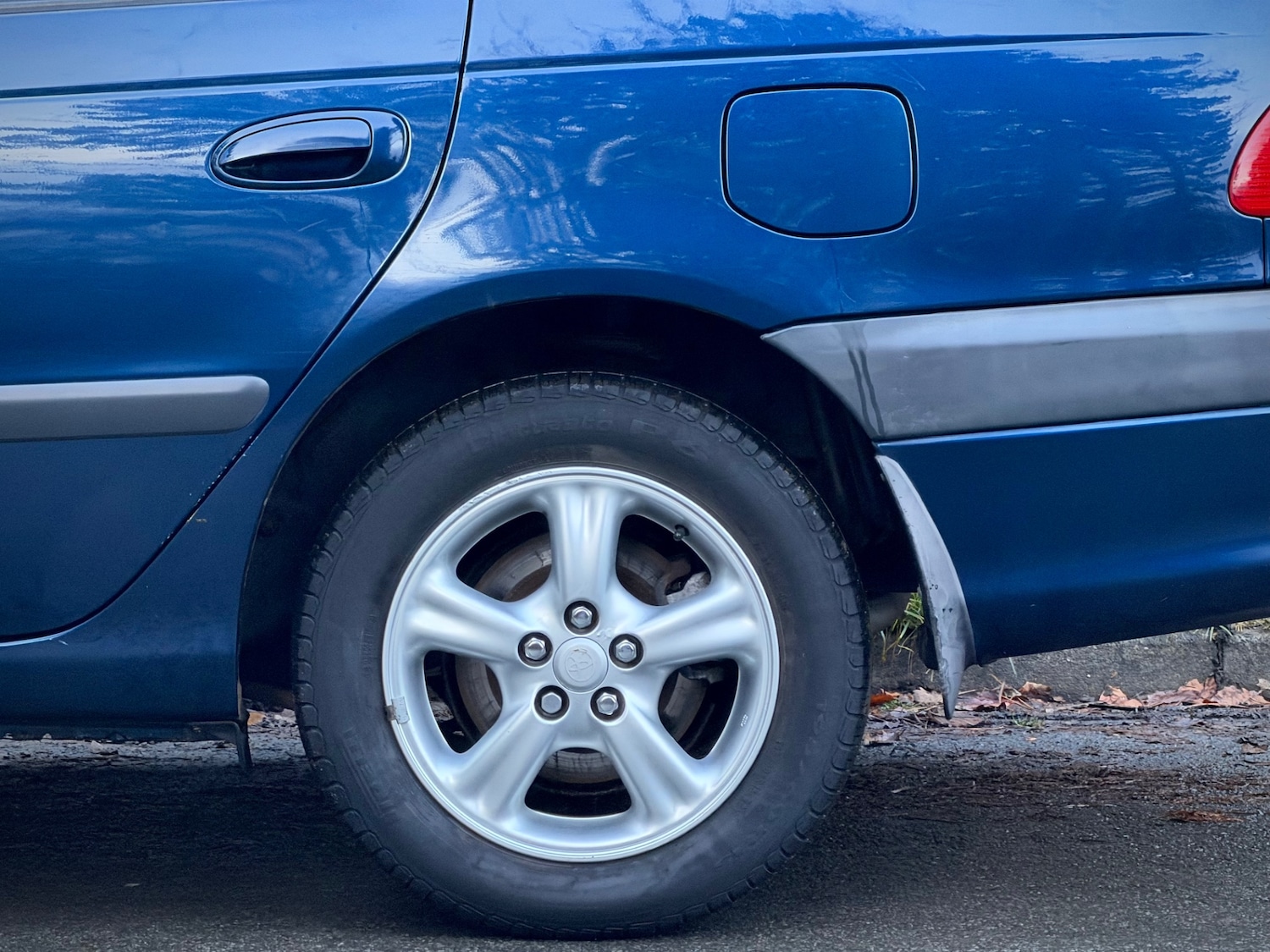 Used Toyota Avensis 2002 for sale - 77019150: Photo 15