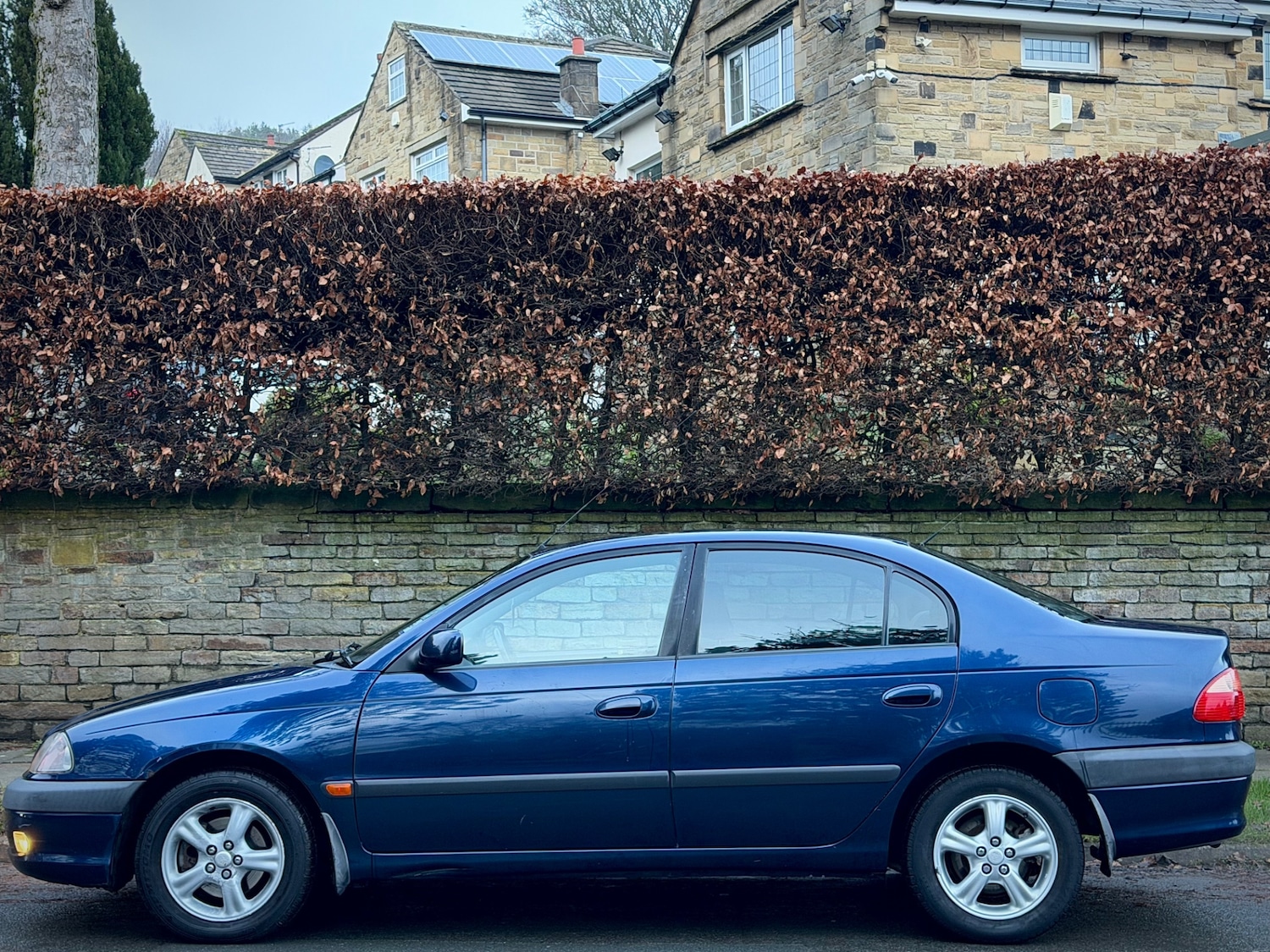 Used Toyota Avensis 2002 for sale - 77019150: Photo 5