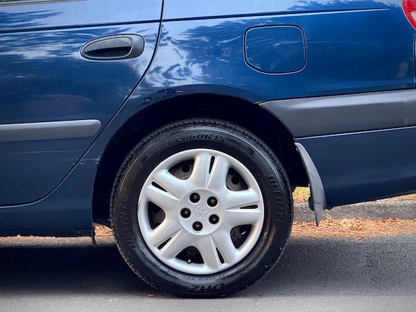 Used Toyota Avensis 2001 for sale - 75499649: Photo 15