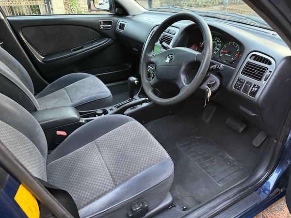 Used Toyota Avensis 2001 for sale - 75499649: Photo 7