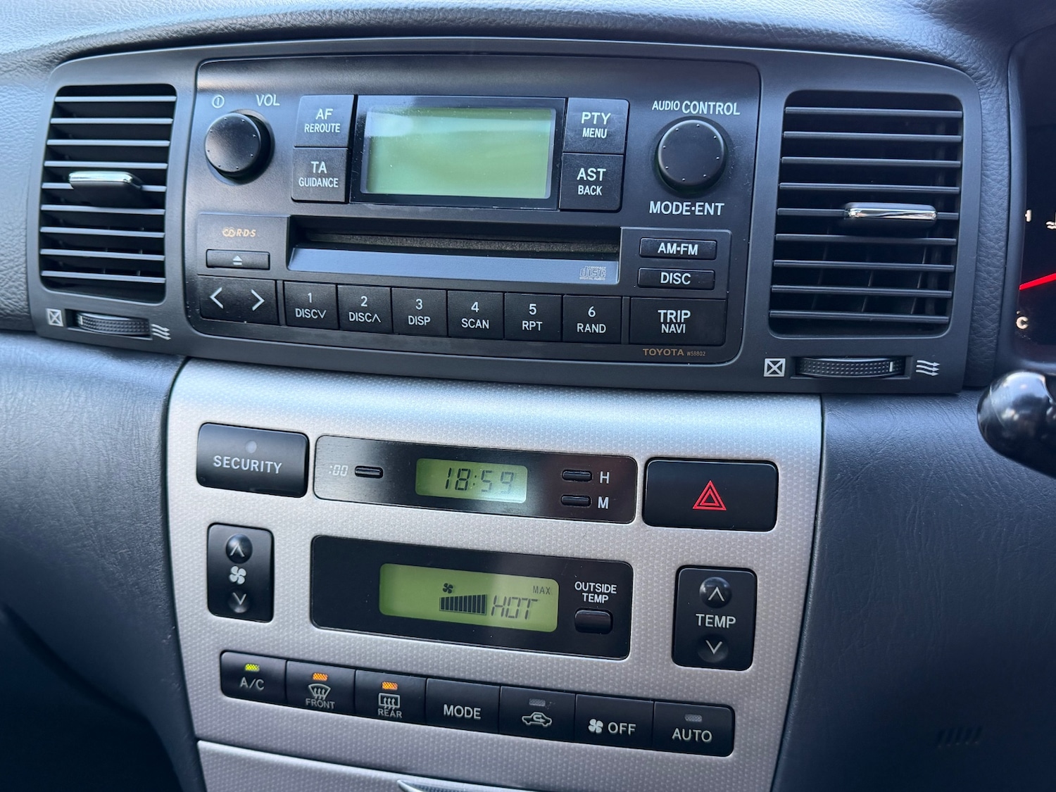 Used Toyota Corolla 2002 for sale - 78122560: Photo 16