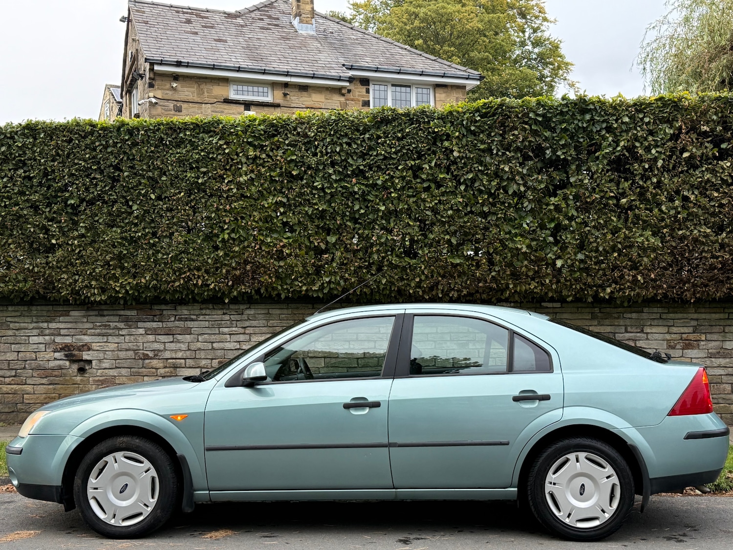 Used Ford Mondeo 2001 for sale - 75973444: Photo 5